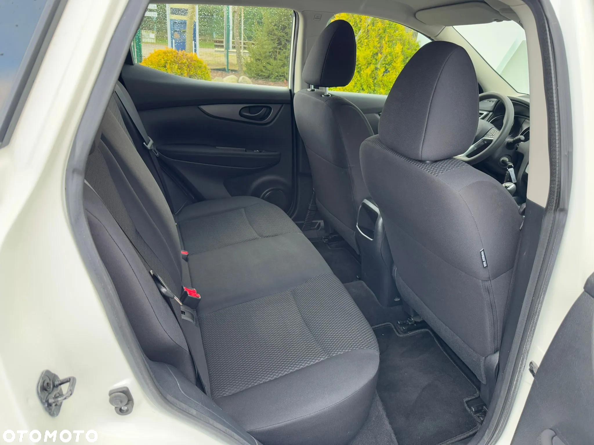 Nissan Qashqai 1.2 DIG-T N-Connecta - 22