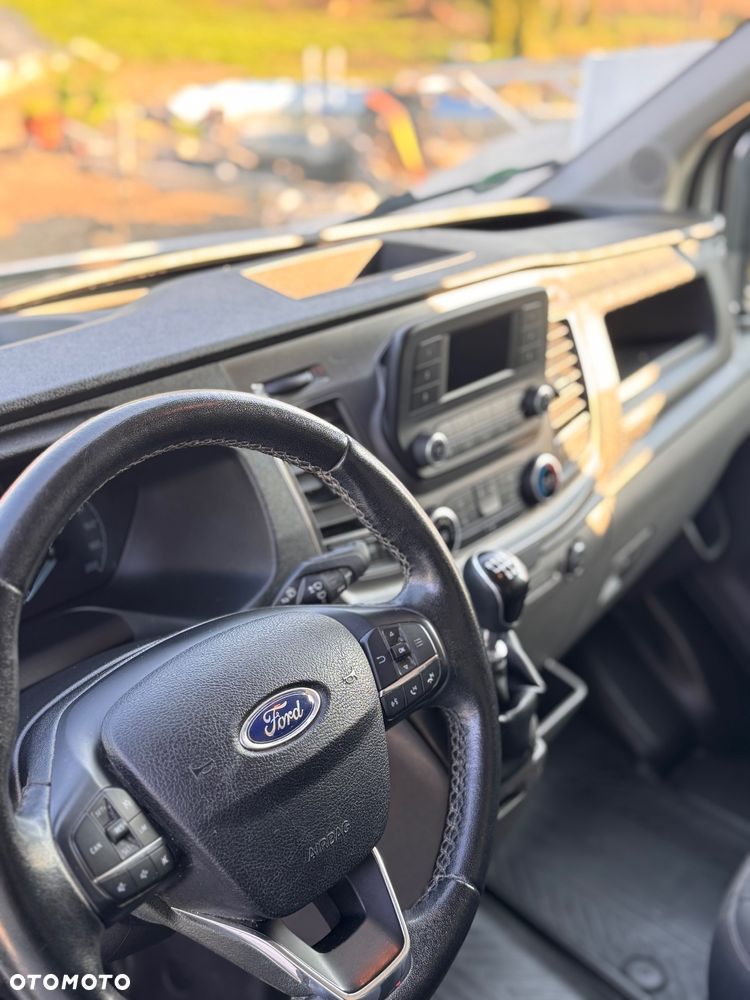 Ford Transit - 22