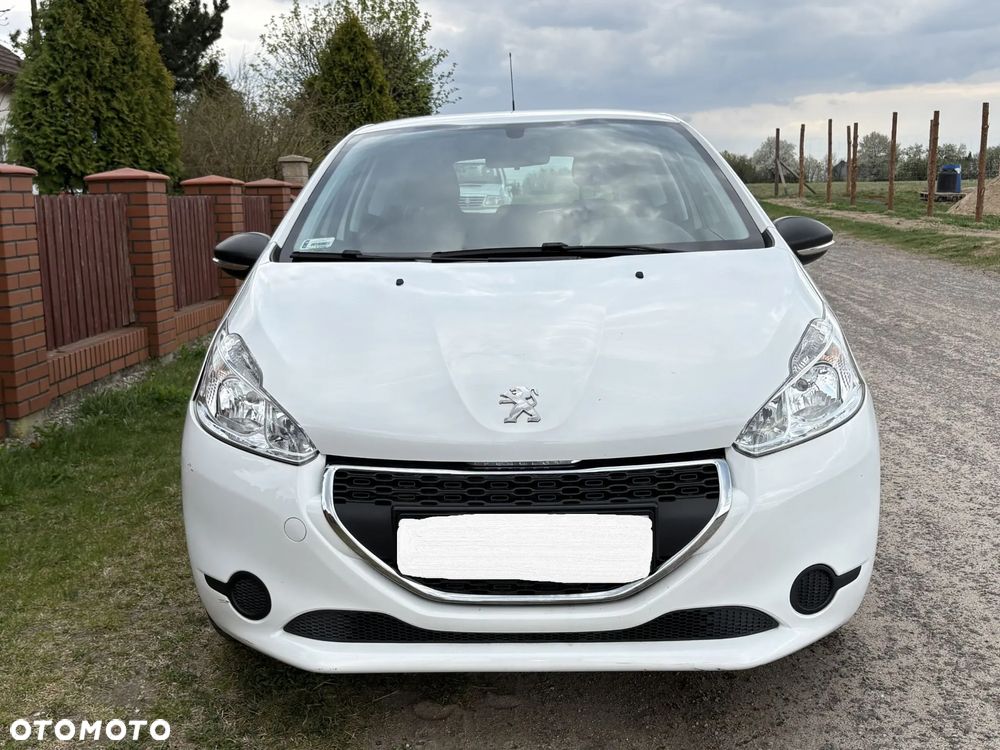 Peugeot 208 - 2