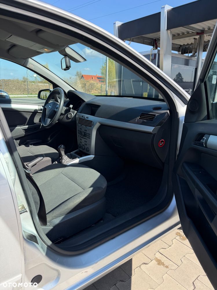 Opel Astra 1.7 CDTI ecoFLEX - 15