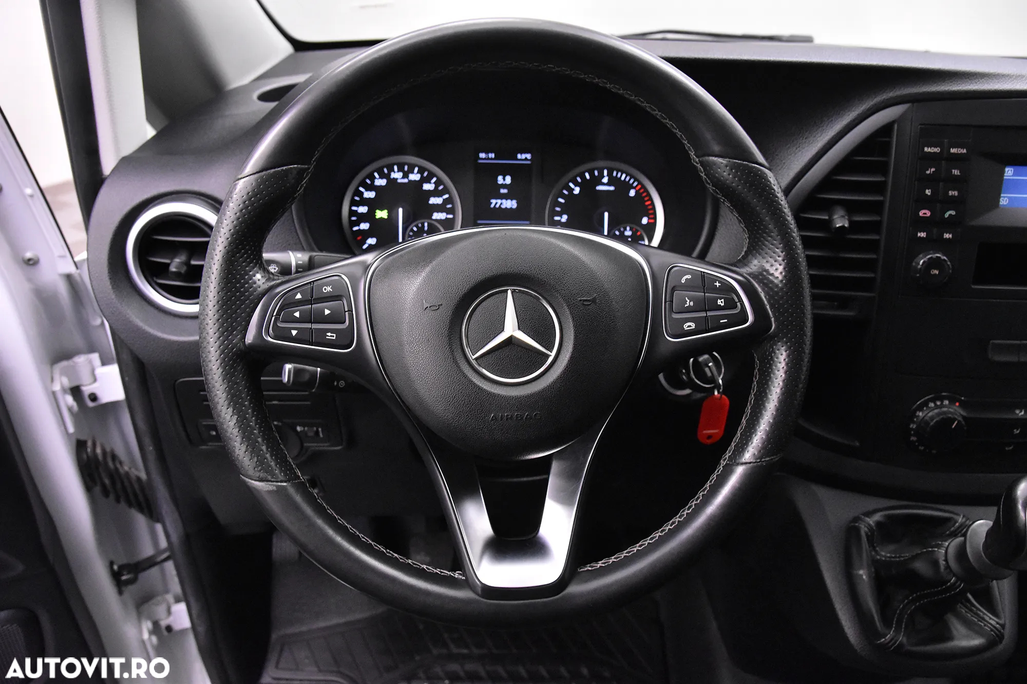 Mercedes-Benz Vito - 15
