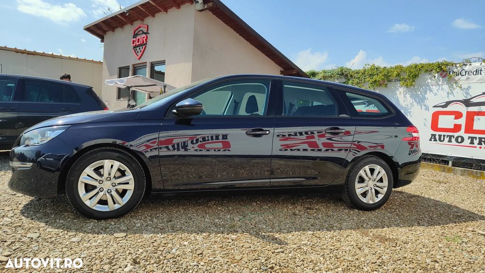 Peugeot 308 - 11