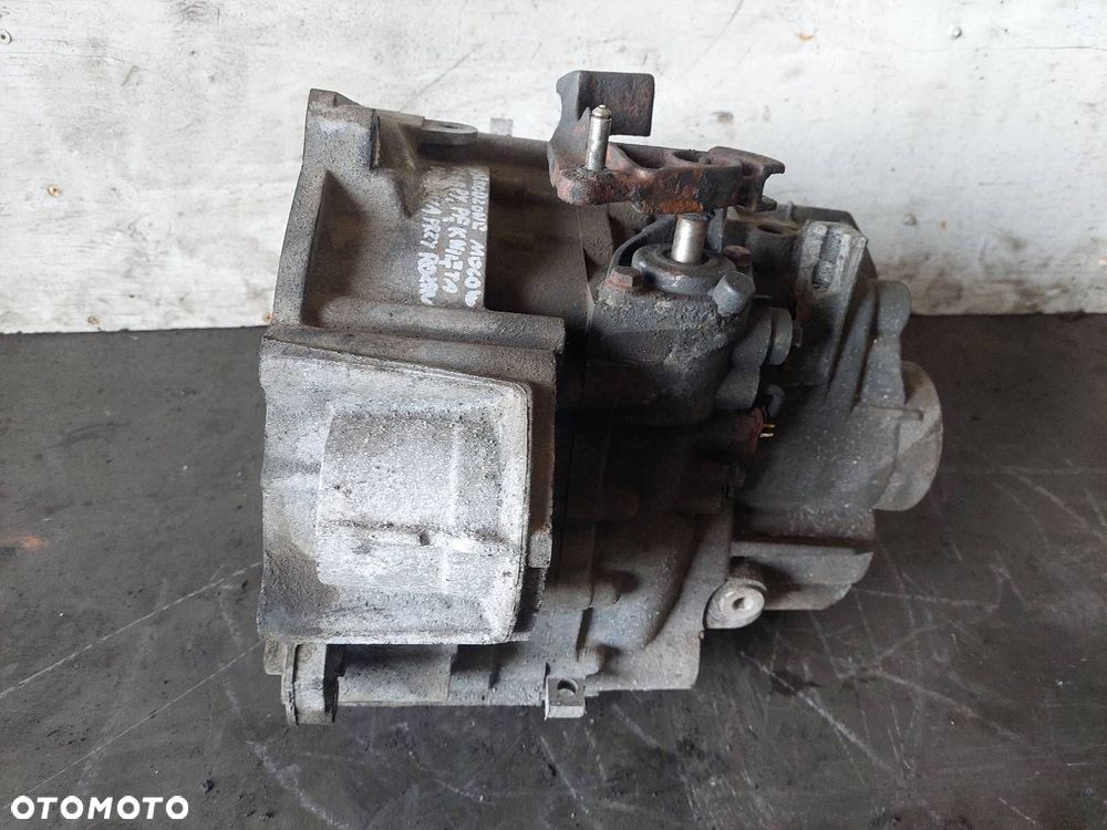 SKRZYNIA BIEGÓW AUDI A3 8P LIFT LPR 4X4 2.0 TDI - 2