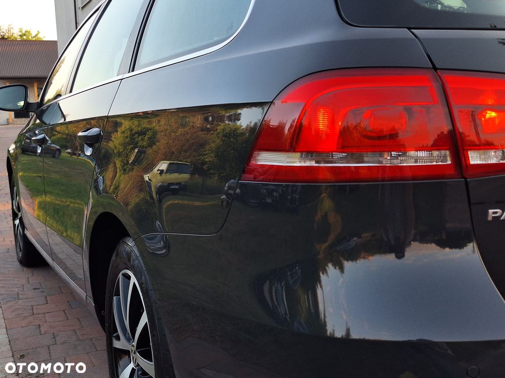Volkswagen Passat 1.6 TDI BlueMotion - 11