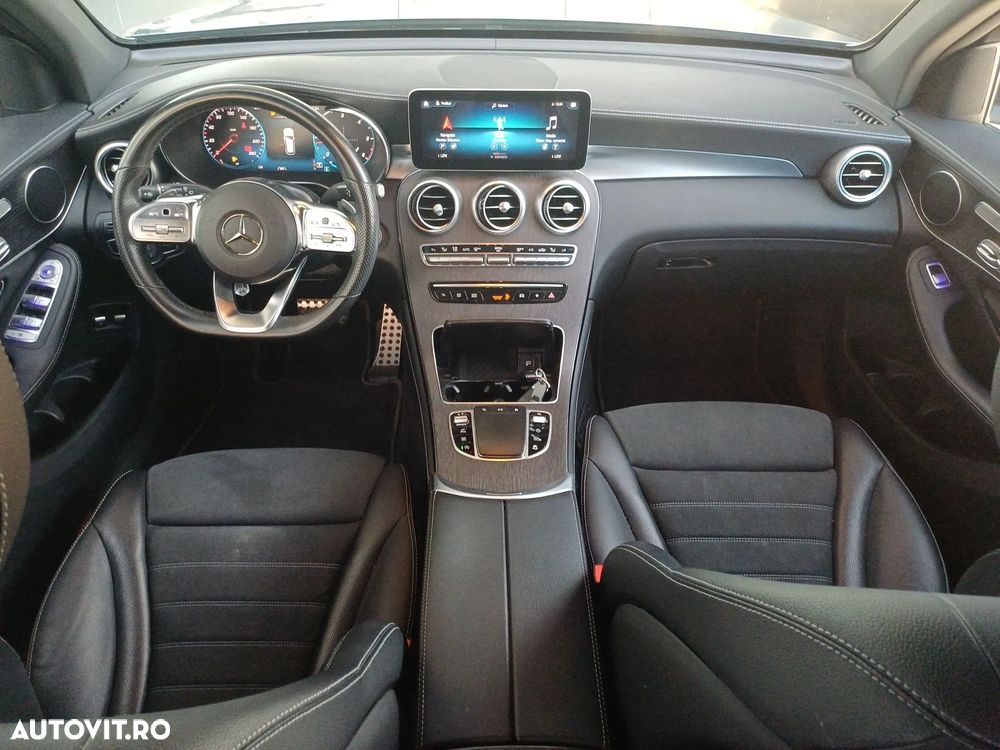 Mercedes-Benz GLC 300 d 4MATIC 9G-TRONIC AMG Line - 21