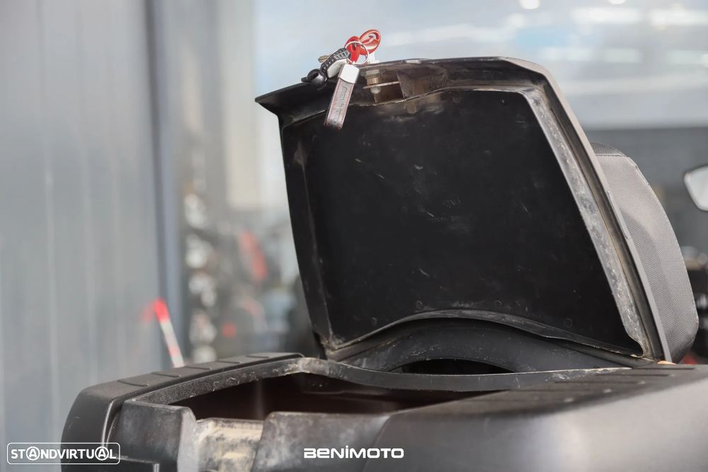 Can-Am Outlander 650 MAX XT-P - 15