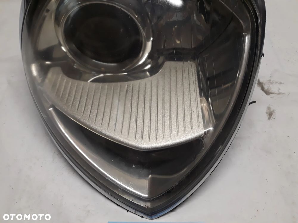 LAMPA PRAWY PRZÓD LANCIA THESIS XENON 154926-00 - 2