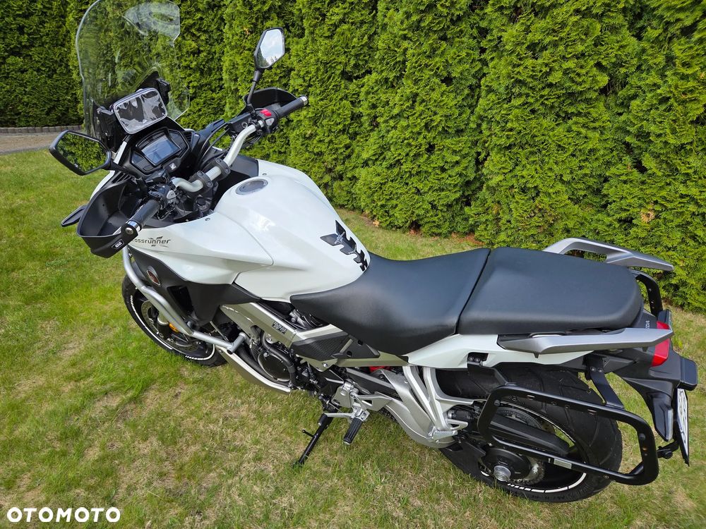 Honda VFR - 2
