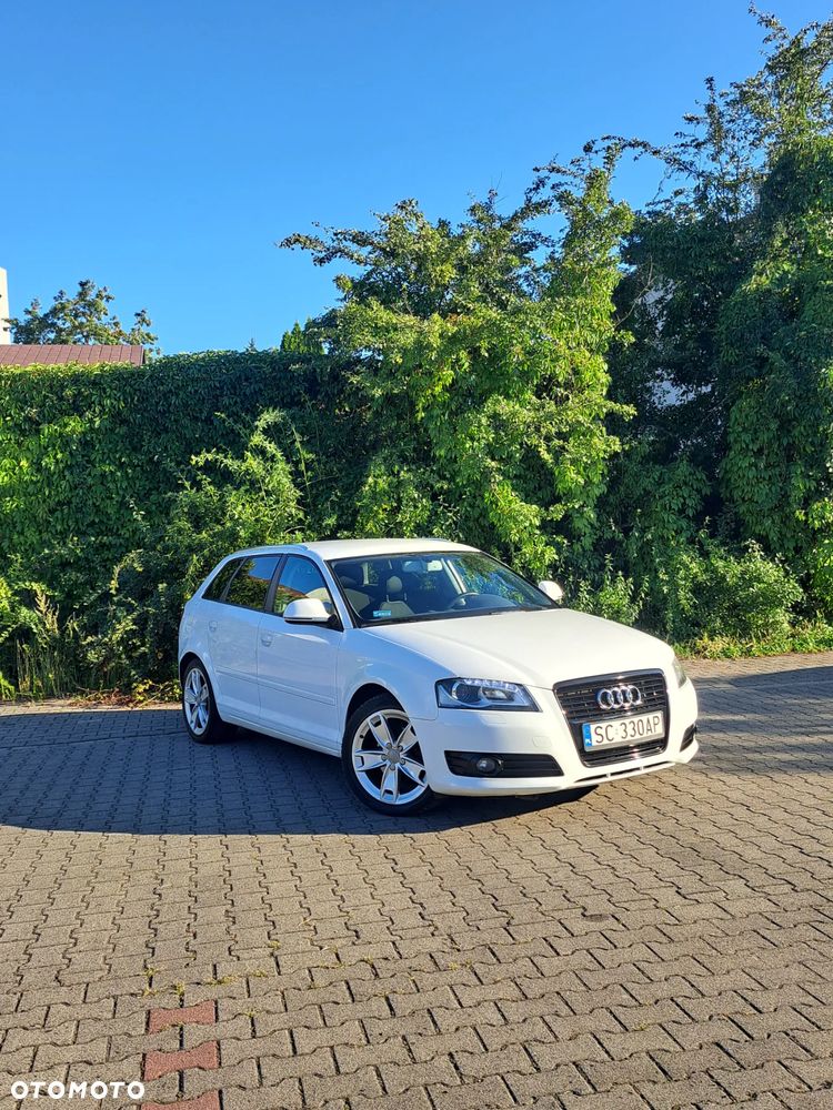 Audi A3 Sportback 1.6 TDI DPF Ambition - 5