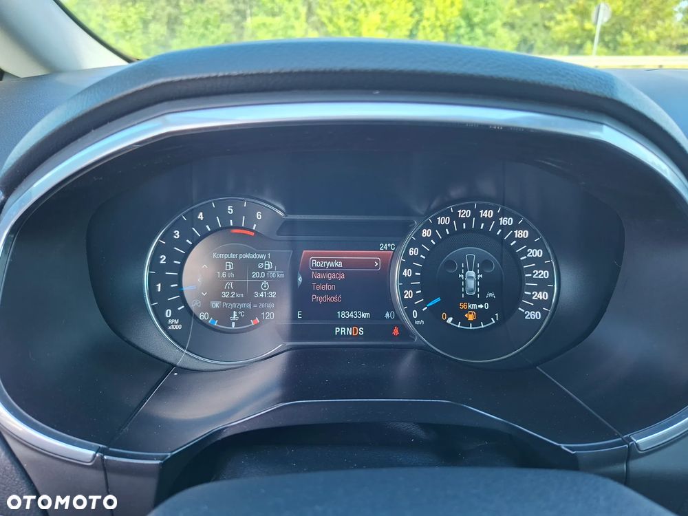 Ford S-Max - 16