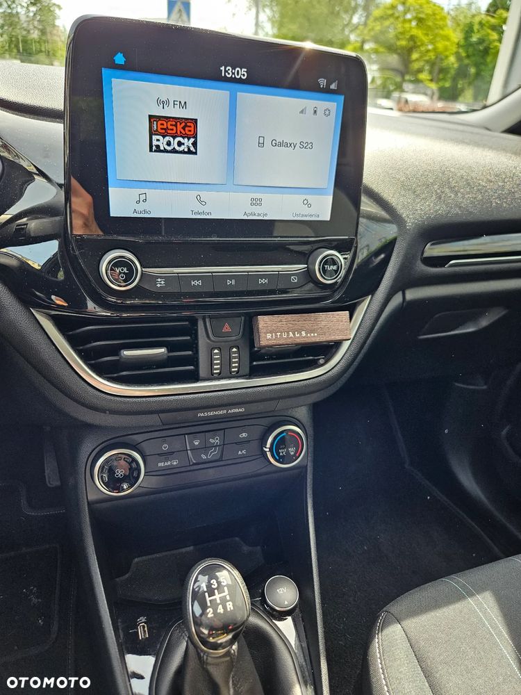 Ford Fiesta 1.1 S&S ST-LINE - 9