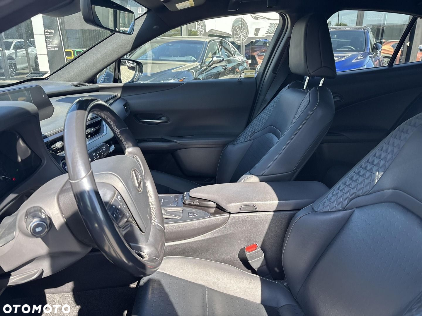 Lexus UX 250h GPF F Impression 2WD - 19