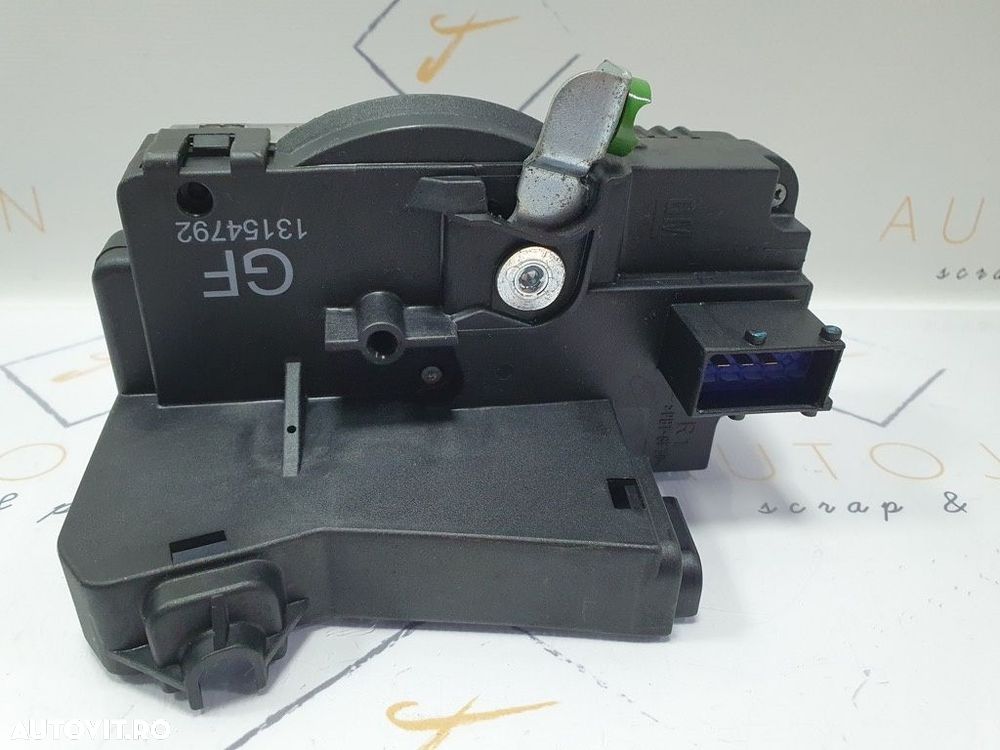 Broasca usa dreapta fata OPEL MERIVA X03 2003 - 2010 1.7 DTI Y 17 DT 13154792GF - 2