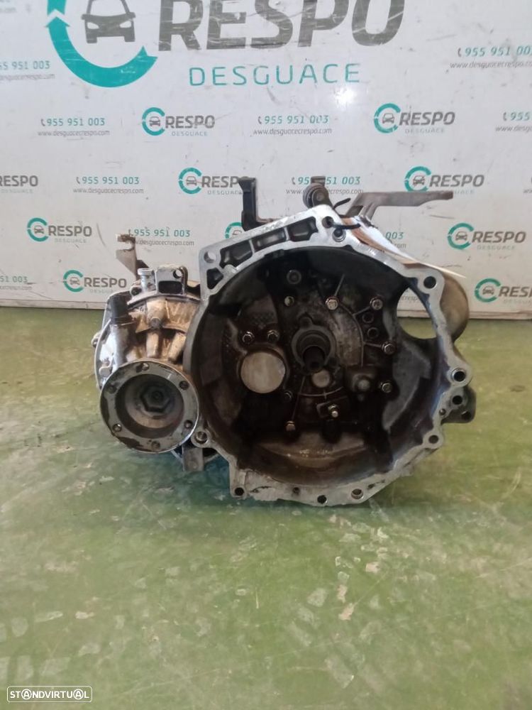 CAIXA DE VELOCIDADES VOLKSWAGEN POLO IV 9N1 REF. GGU - 1