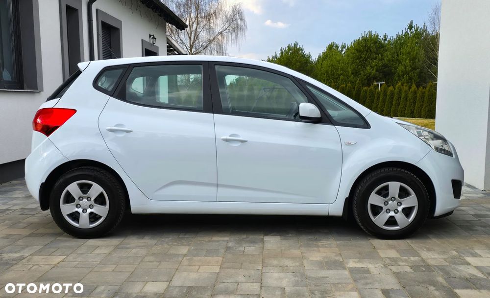 Kia Venga - 19