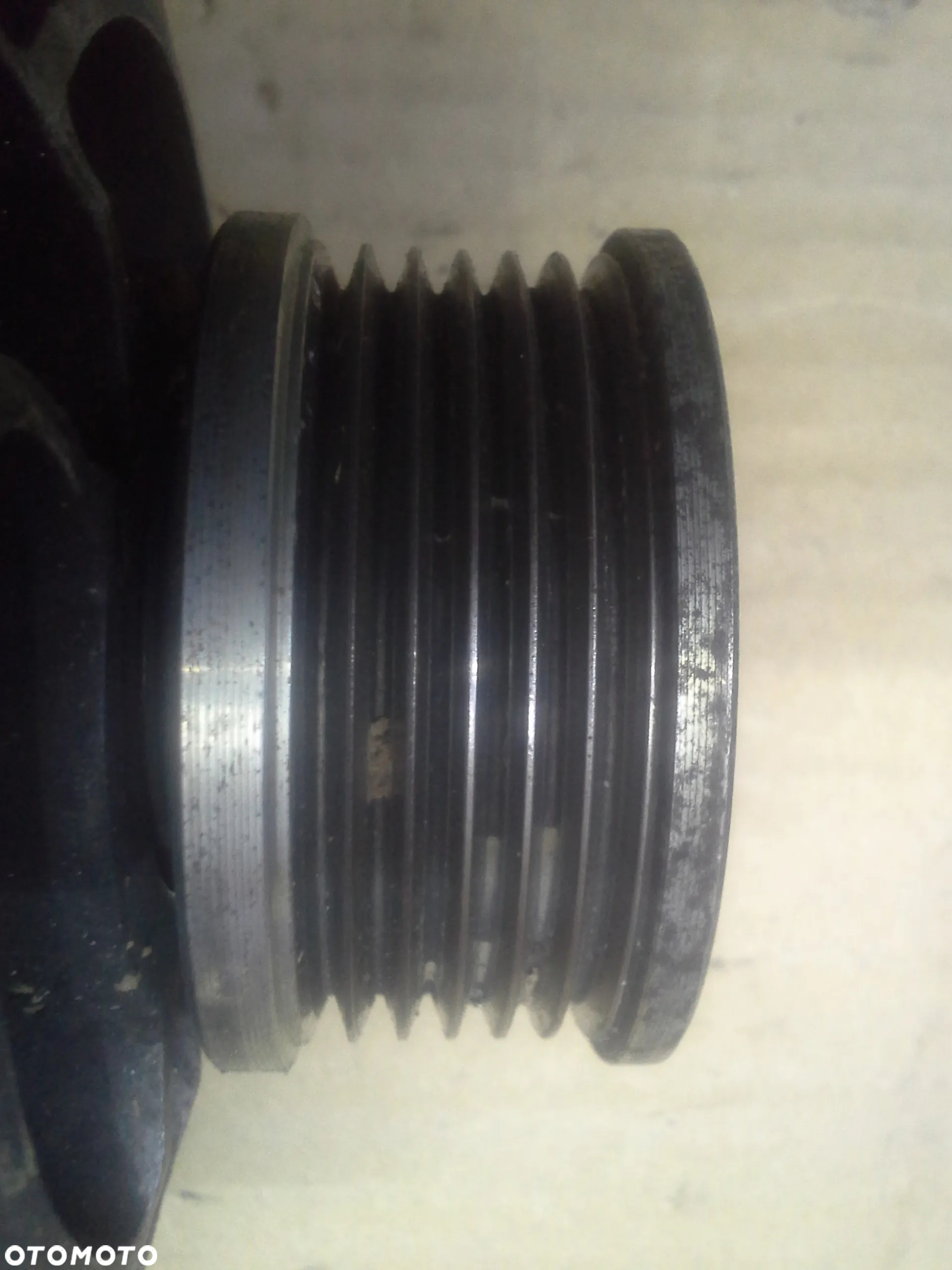Opel Astra H Vectra C Zafira B 1.9 CDTi alternator Denso 13153236 - 20