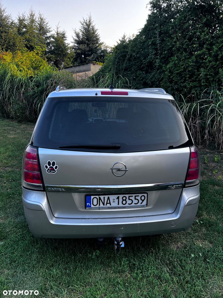 Opel Zafira 1.9 CDTI Enjoy - 3