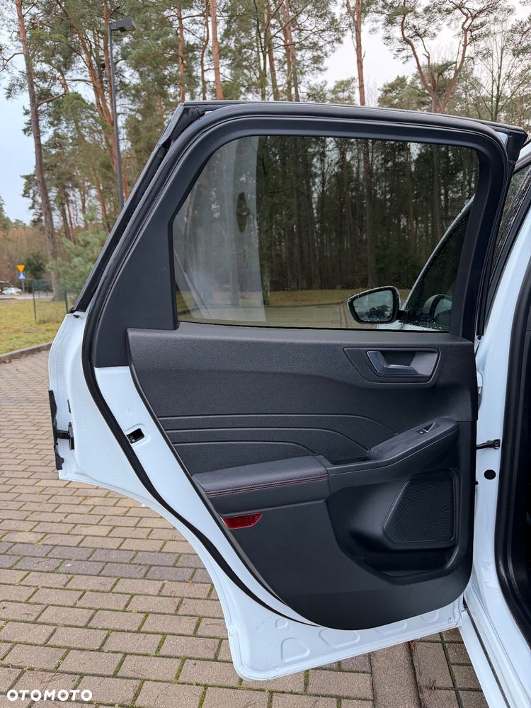 Ford Kuga 2.0 EcoBlue Hybrid ST-LINE - 16