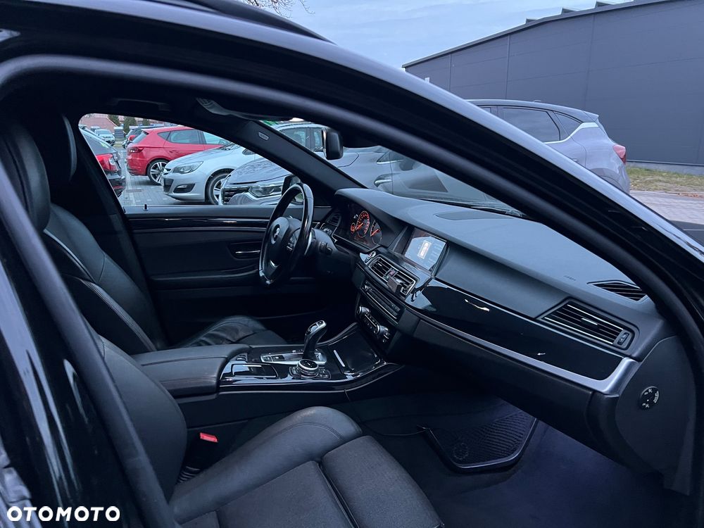 BMW Seria 5 530d - 15