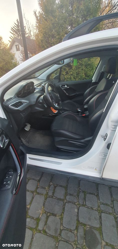 Peugeot 2008 - 7