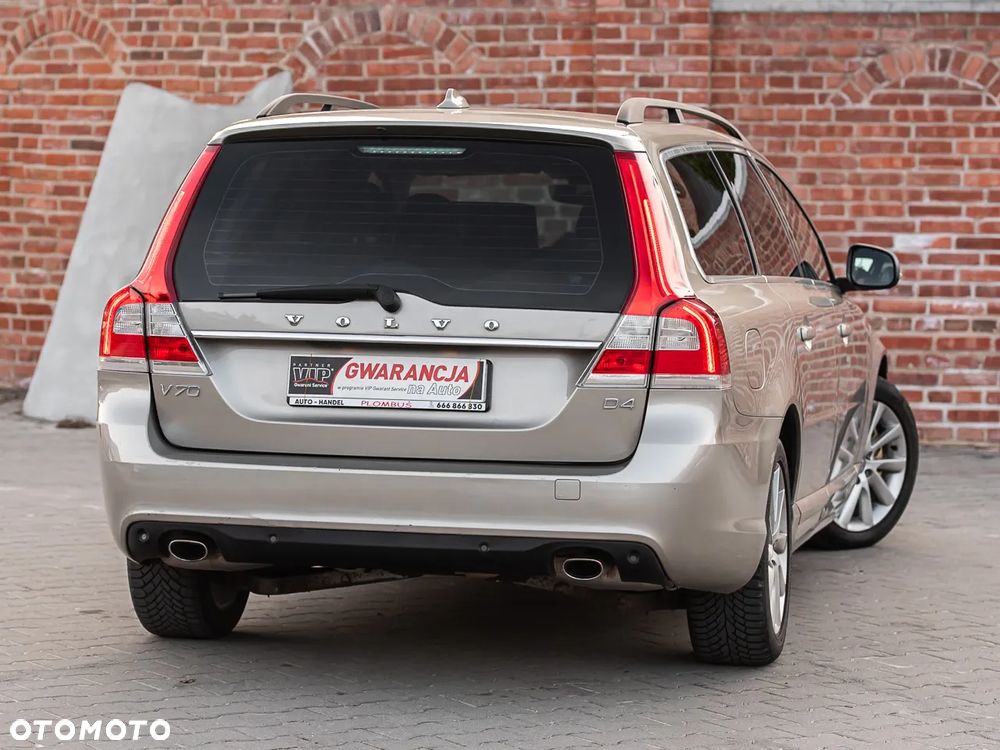 Volvo V70 D4 Summum - 12