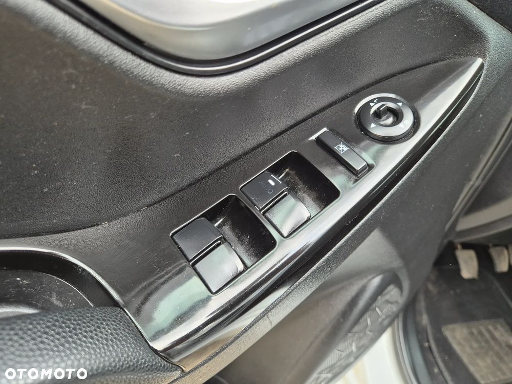 Hyundai ix20 1.4 CRDi blue Trend - 7