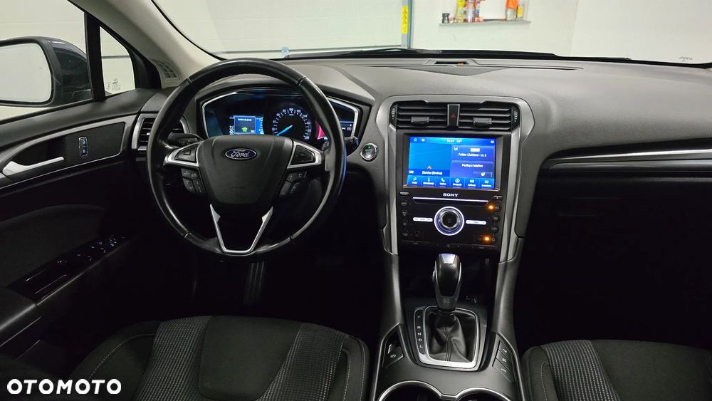 Ford Mondeo 2.0 Hybrid Executive Plus - 14