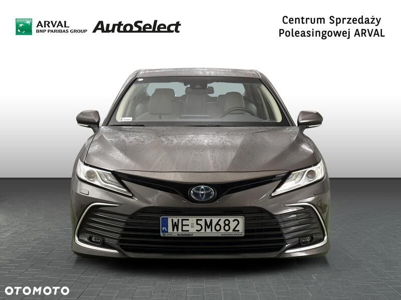 Toyota Camry 2.5 Hybrid Executive CVT - 9