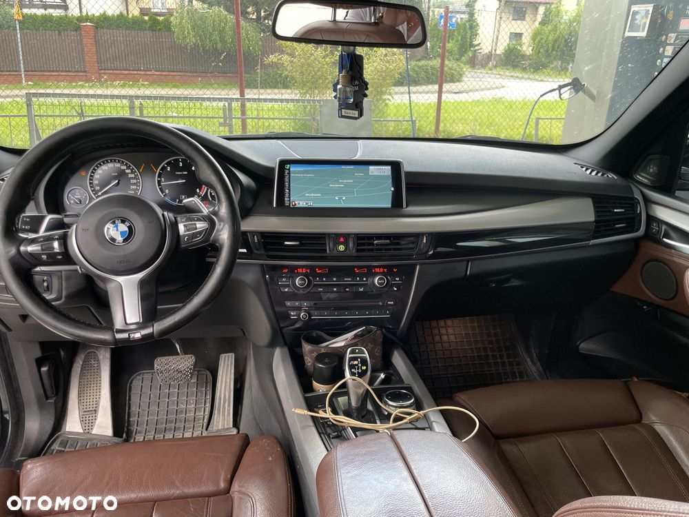 BMW X5 - 7