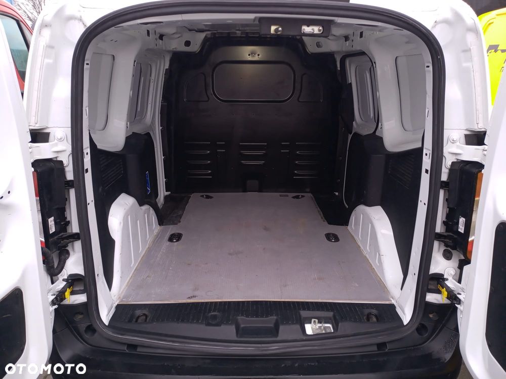 Ford TRANSIT COURIER ECOBLU - 17