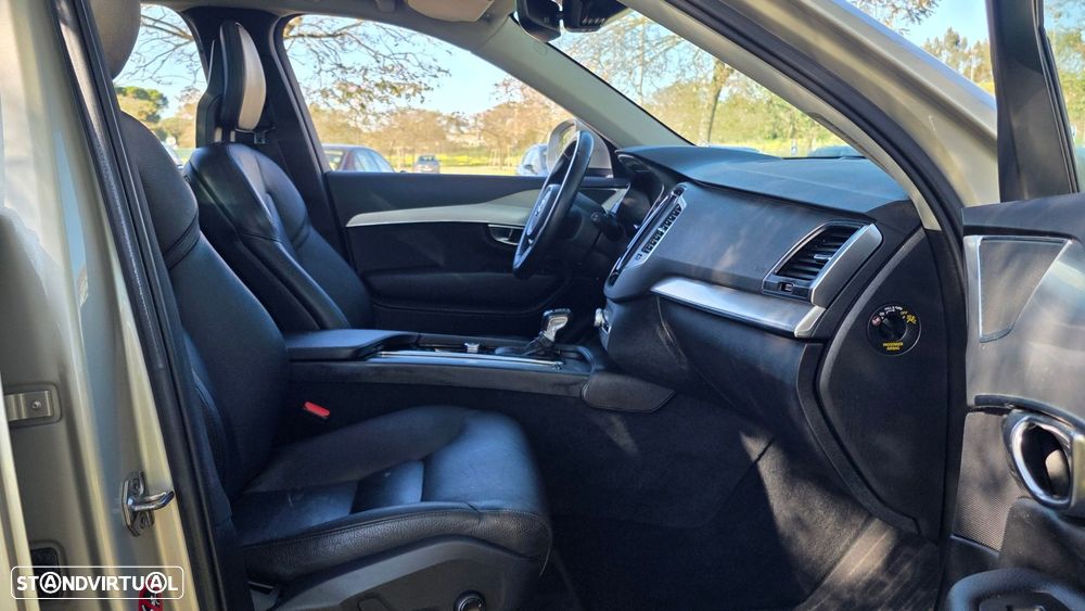 Volvo XC 90 2.0 D4 Momentum - 47