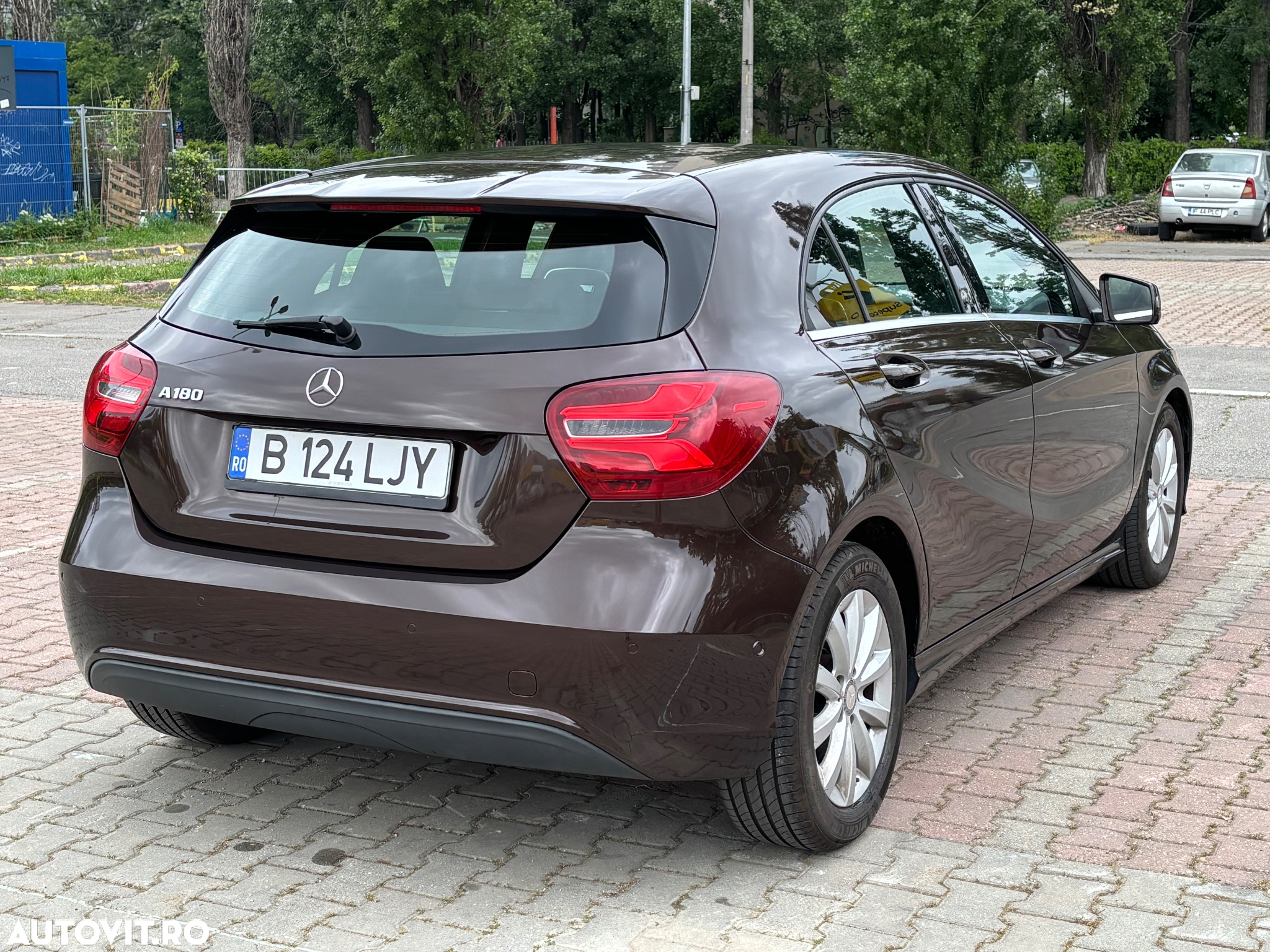 Mercedes-Benz A 180 (BlueEFFICIENCY) - 27