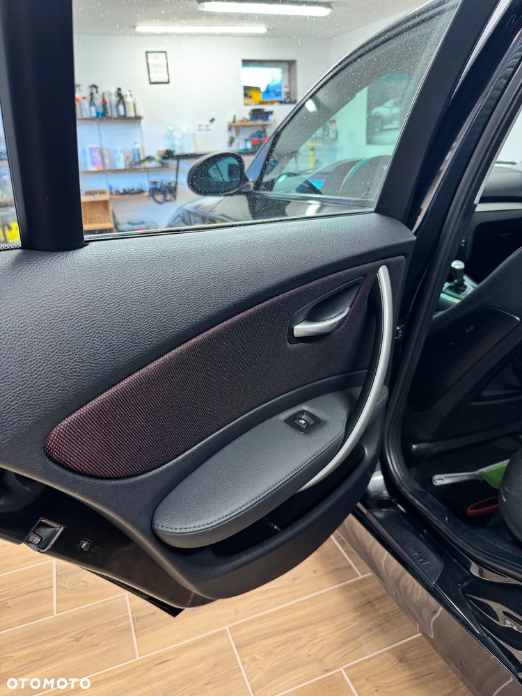 BMW Seria 1 118d - 8