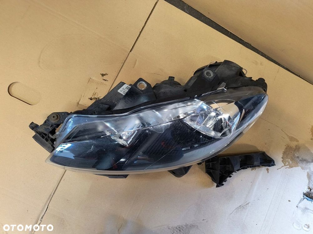 VW GOLF VI 6 LAMPA PRZÓD PRZEDNIA LEWA VALEO HB - 2