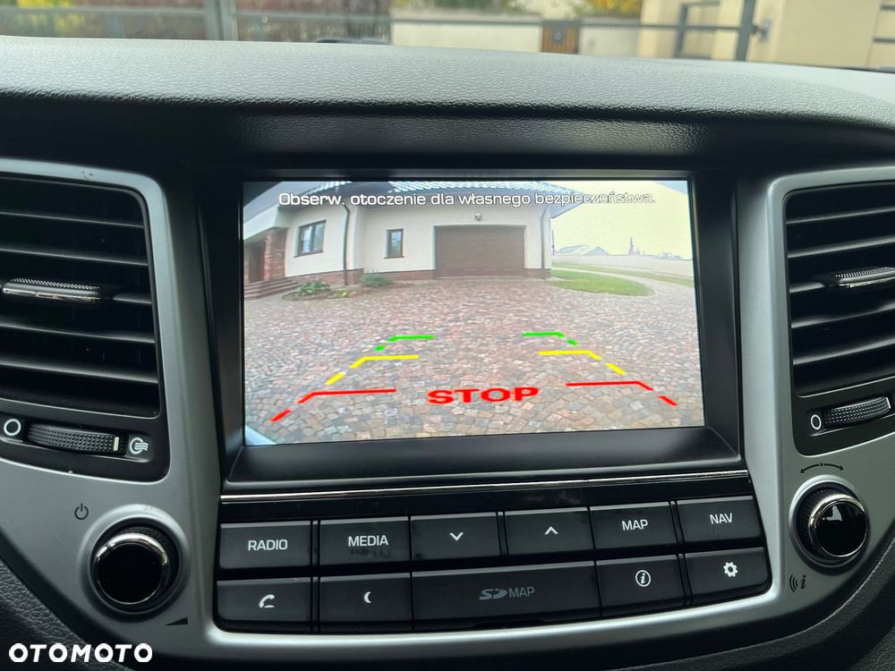 Hyundai Tucson 1.6 GDI BlueDrive Design 2WD - 32