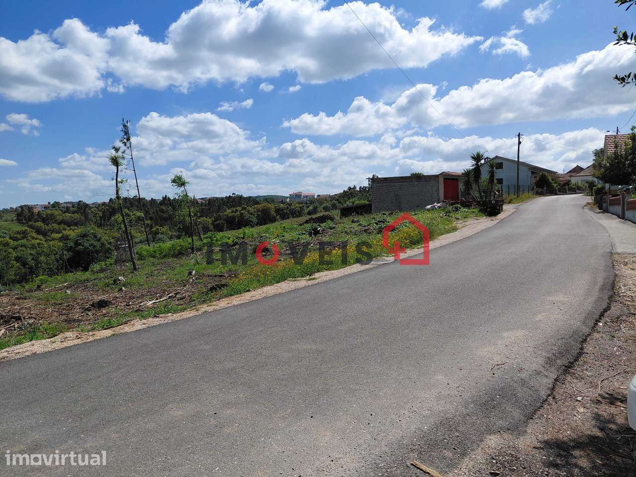 TERRENO CONSTRUÇÃO COM SETE MIL E SEISCENTOS METROS QUADRADOS - Grande imagem: 3/7