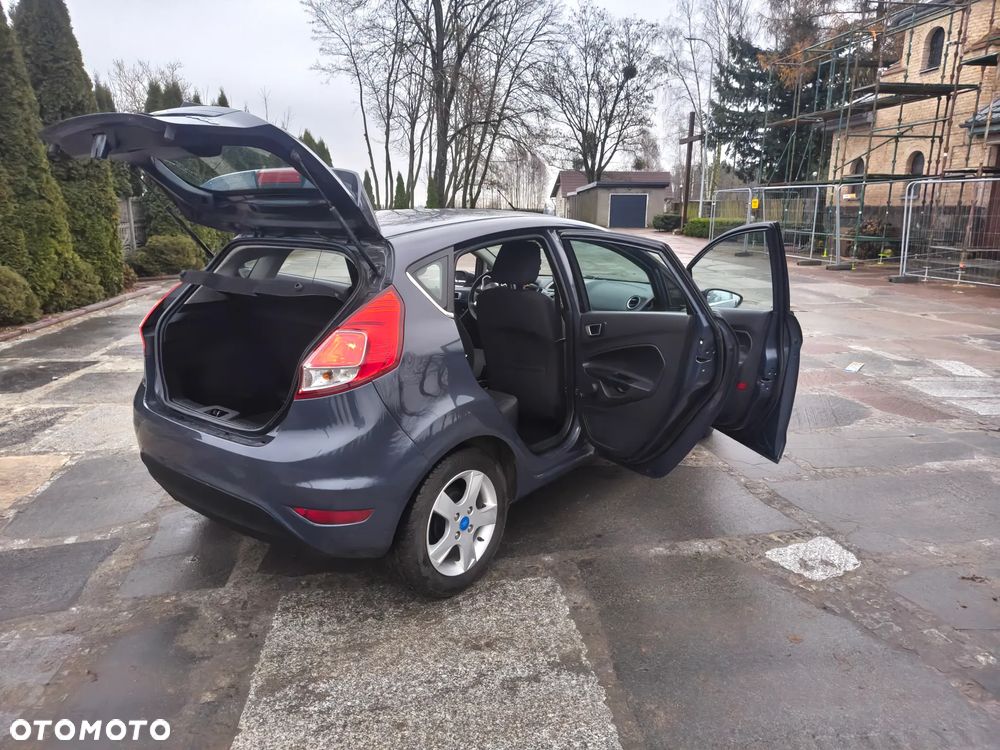 Ford Fiesta 1.25 Ambiente - 19