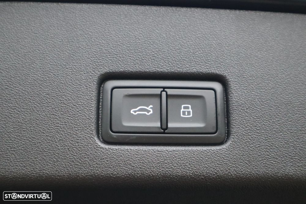 Audi Q4 e-tron 40 82 kWH - 14