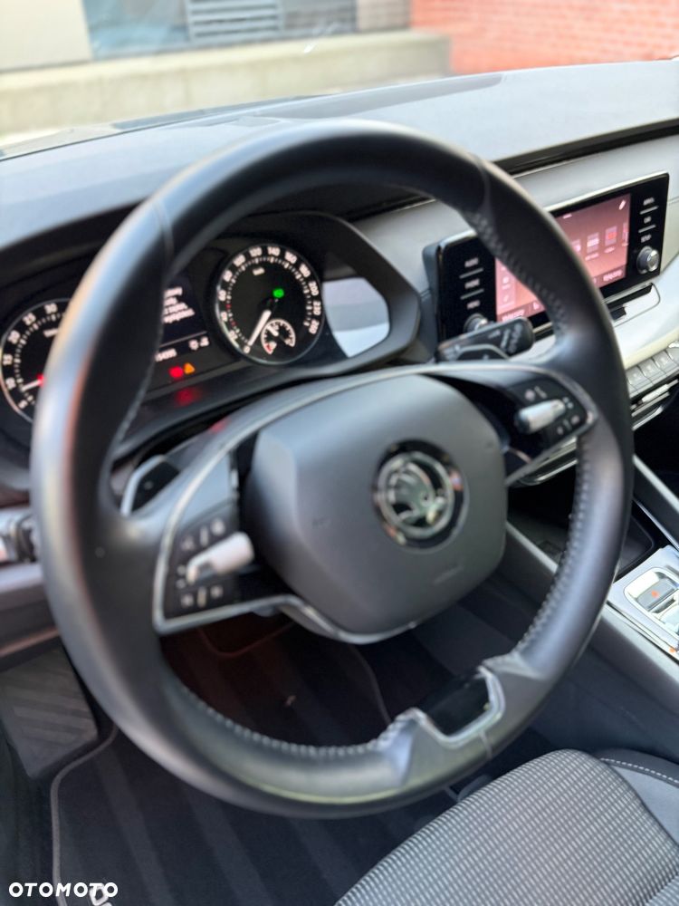 Skoda Octavia 2.0 TDI Ambition DSG - 31