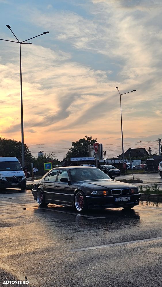 BMW Seria 7 730dA - 11