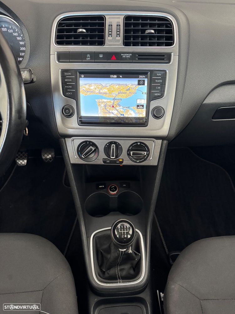 VW Polo 1.4 TDi BlueMotion - 9