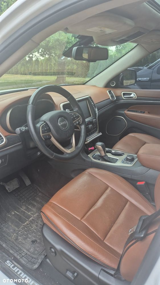 Jeep Grand Cherokee 5.7 V8 HEMI Summit - 25
