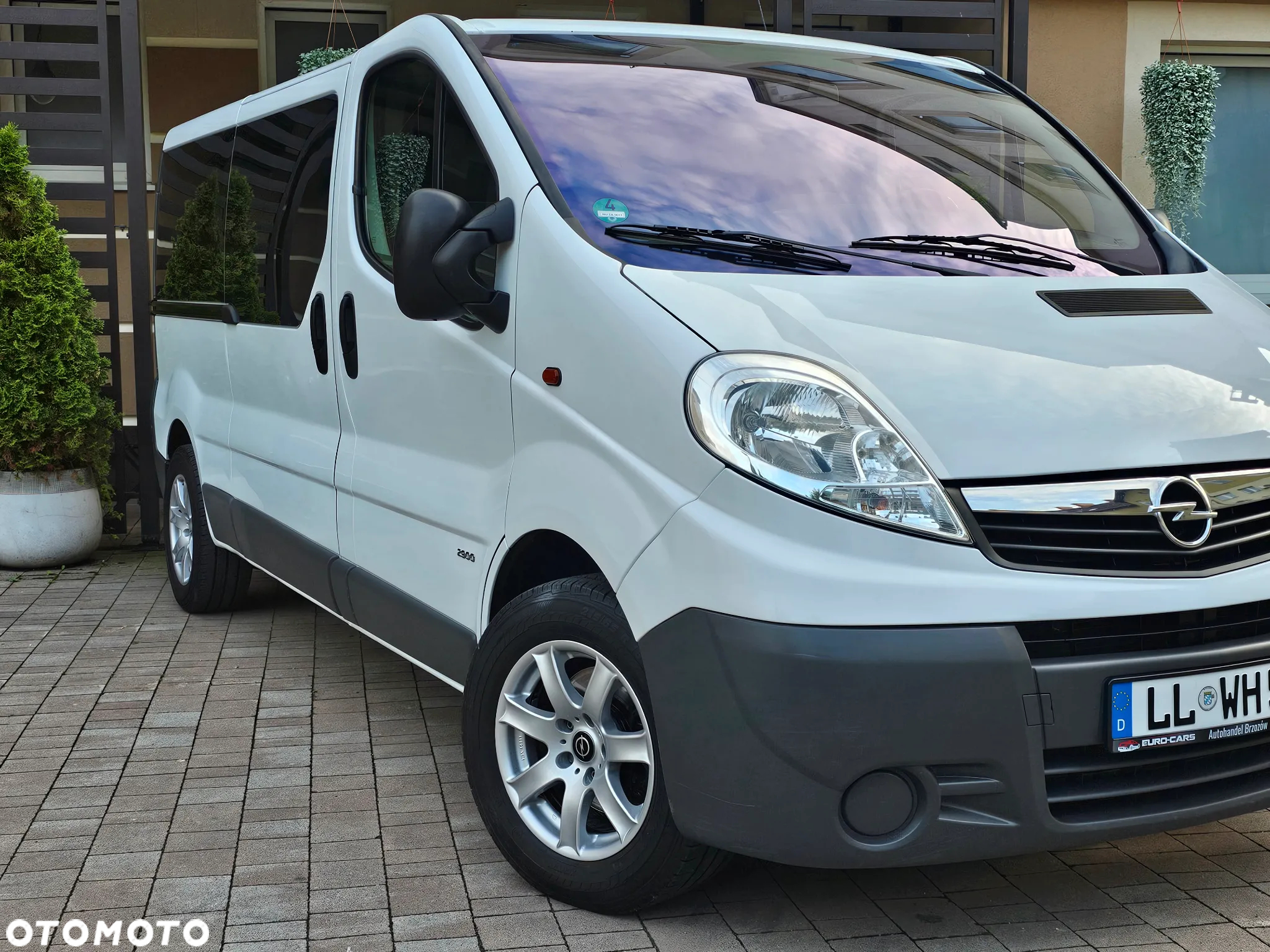 Opel Vivaro 2.0 CDTI L2H1 - 23