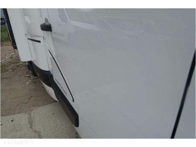 Renault Master - 24
