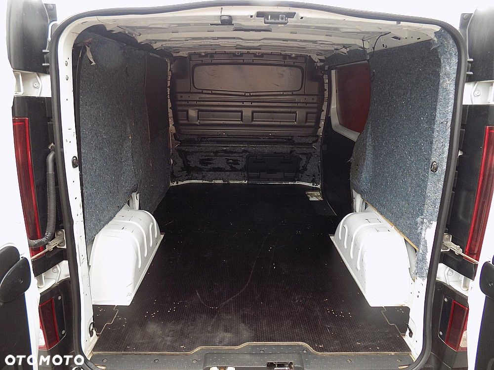 Renault Trafic - 14