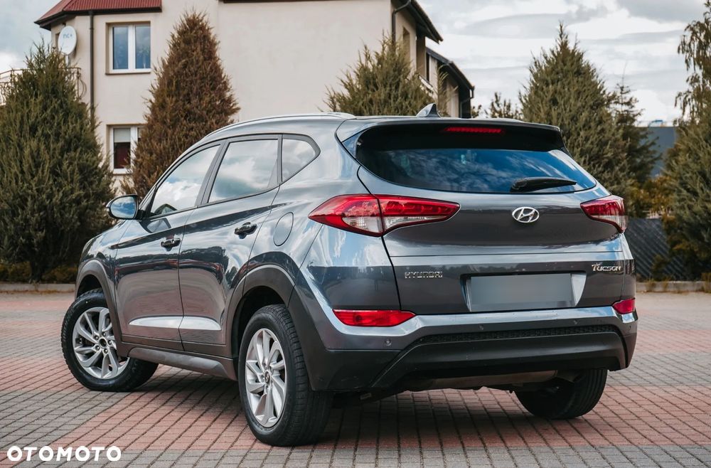 Hyundai Tucson blue 1.7 CRDi 2WD Advantage - 10