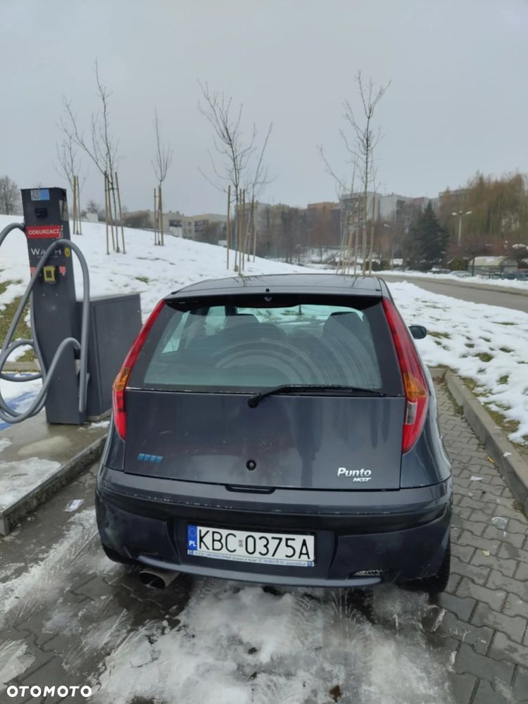 Fiat Punto - 5