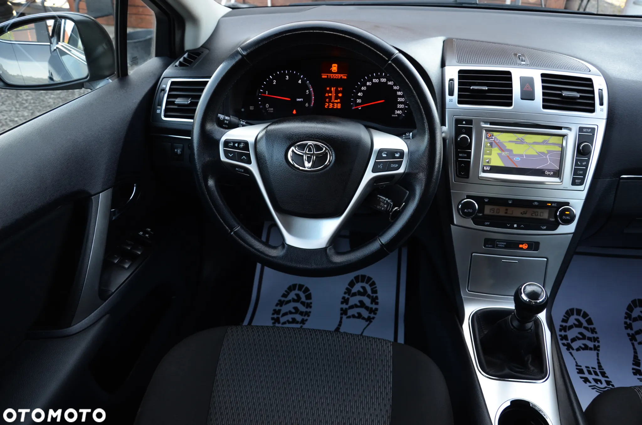 Toyota Avensis 2.0 D-4D Active - 9