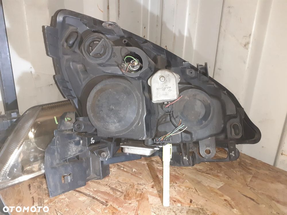 Reflektor LEWY LEWA LAMPA PRZÓD RENAULT SCENIC 2 KSENON XENON - 2