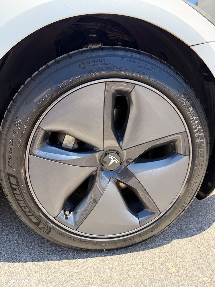 Tesla Model 3 Tração Traseira - 9